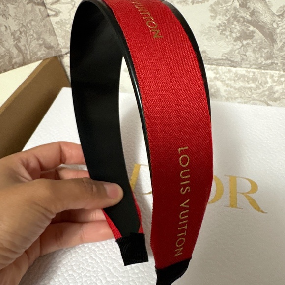 Louis Vuitton Ribbon Headband - Picture 5 of 7